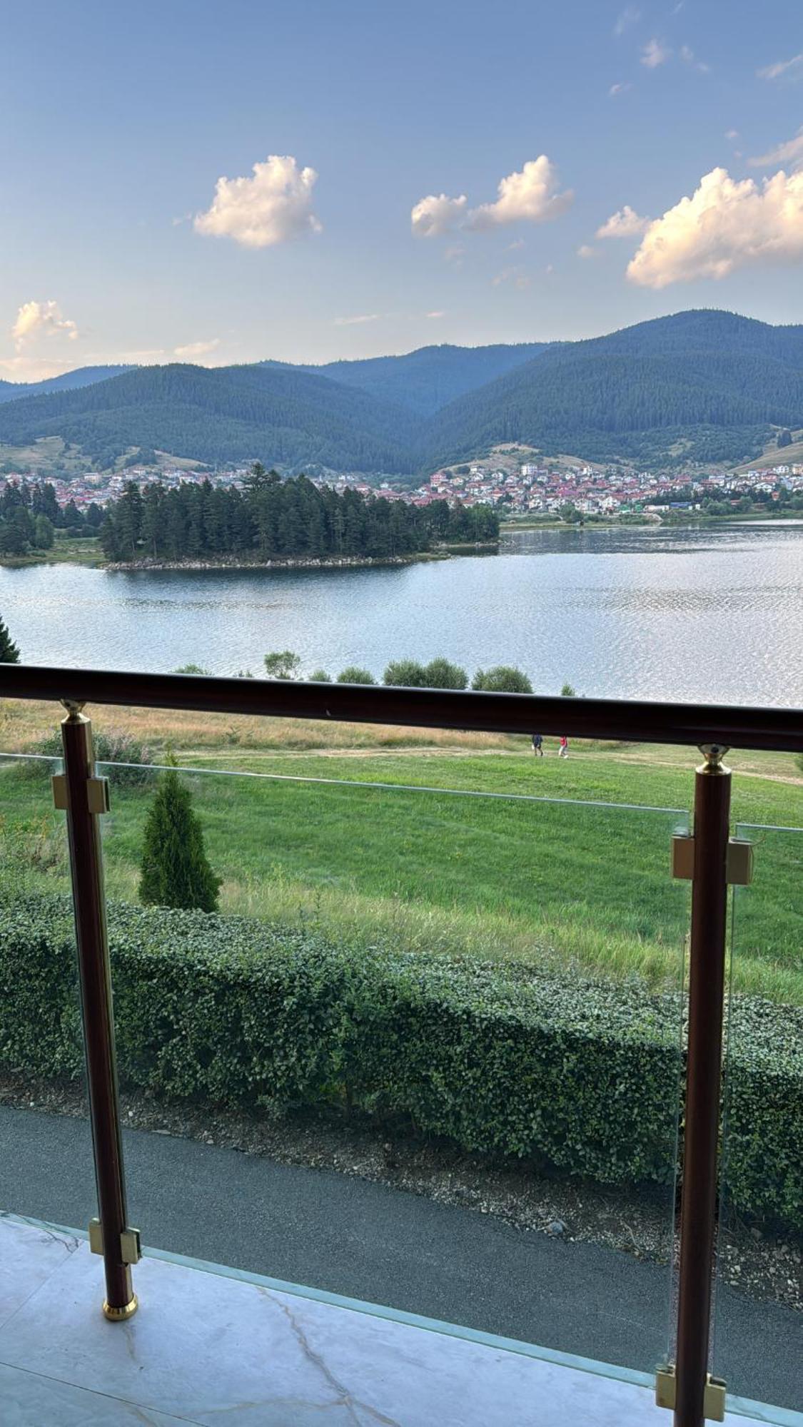 Vip Complex Hotel Sarnitsa Eksteriør billede